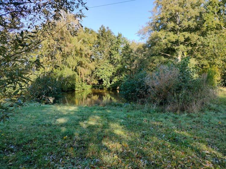 Rêves de Gamins, Chambre de droite, 4 couchages dans gîte de campagne La Camusière, proche du Pôle Européen et du circuit des 24h Champagné Exterior foto
